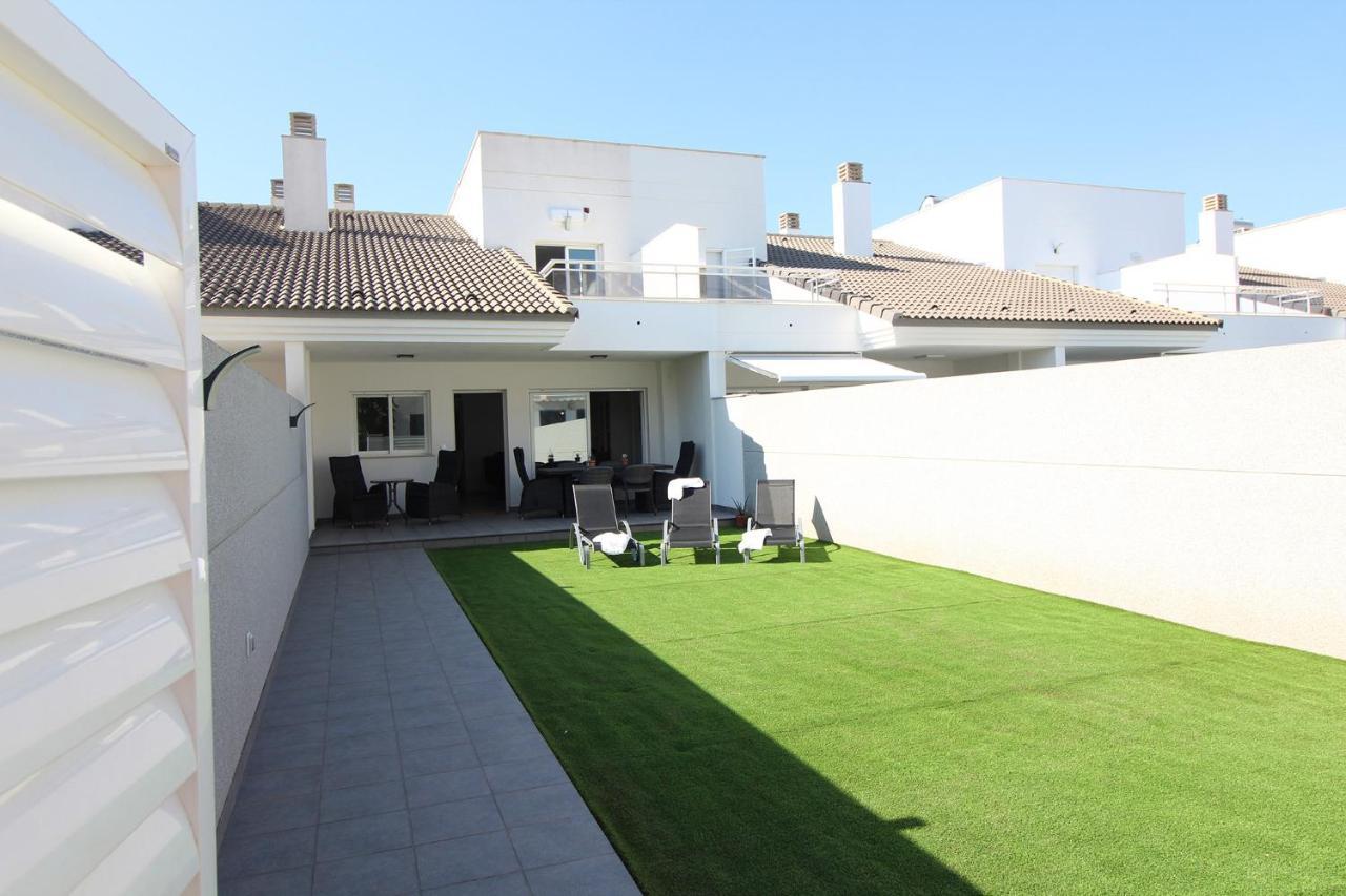 Global Properties, Bonito Adosado Con Jardin En La Playa De Almarda Villa Sagunto Ngoại thất bức ảnh